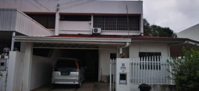 Singa angsa house 狮鵝坊 半独立式别墅